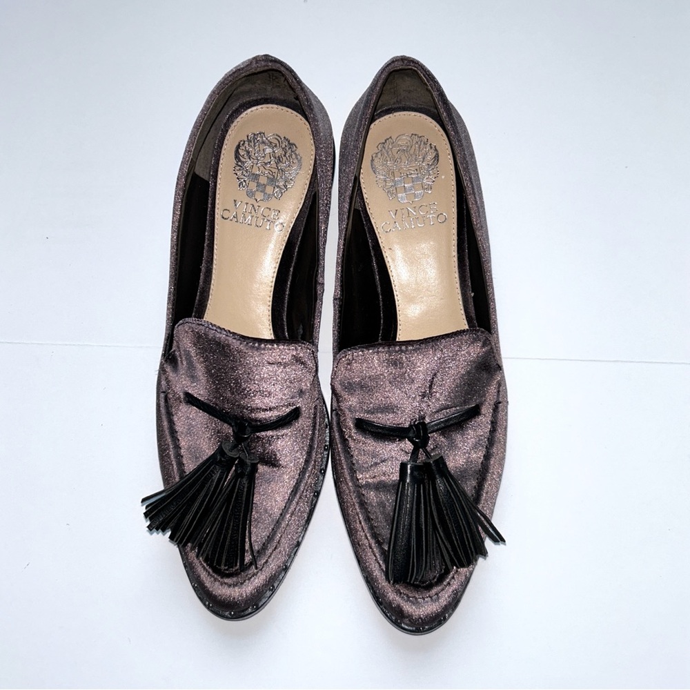 Vince Camuto Vero Cuoio Woman’s Plum Velvet Loafers‎ with Tassels sz 8M